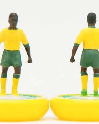 South Africa home AFRICA CUP 2015 - Team + 2 substitutes and spare keeper (SAME KIT OF THE RODDED KEEPER) in Soccer3D BOX