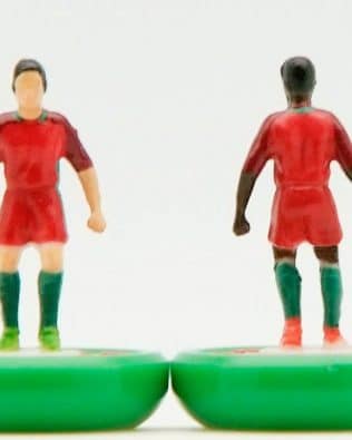 Portugal home EURO 2016 - Team + 2 substitutes and spare keeper (SAME KIT OF THE RODDED KEEPER) in Soccer3D BOX