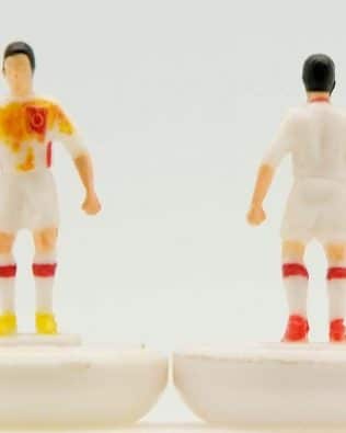 Spain away EURO 2016 - Team in COLORED REPLICA SUBBUTEO BOX (on the cover name, figure and logo of the contained team)