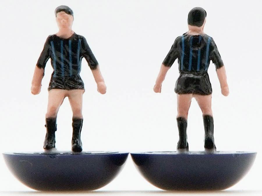 00 – Inter Milan in special colored box