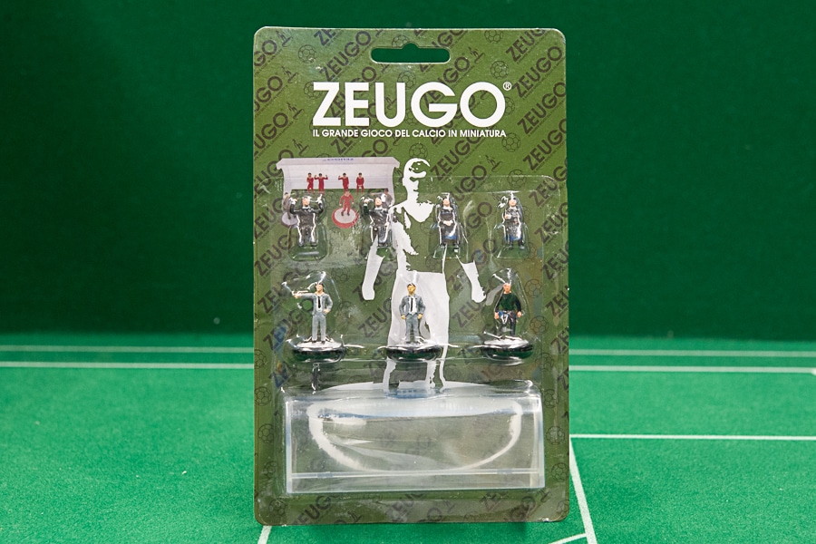 ZEUGO benches and substitutes