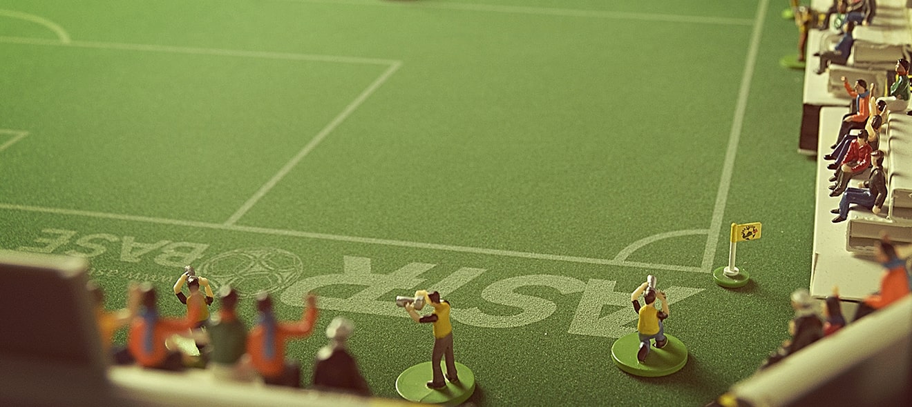 Live your SUBBUTEO passion with friends.At any age, at your fingertips...