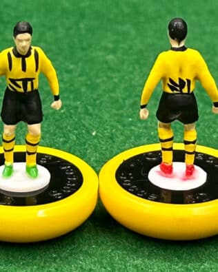 Borussia Dortmund 2025 - Team + 2 substitutes and spare keeper (SAME KIT OF THE RODDED KEEPER) in Soccer3D BOX