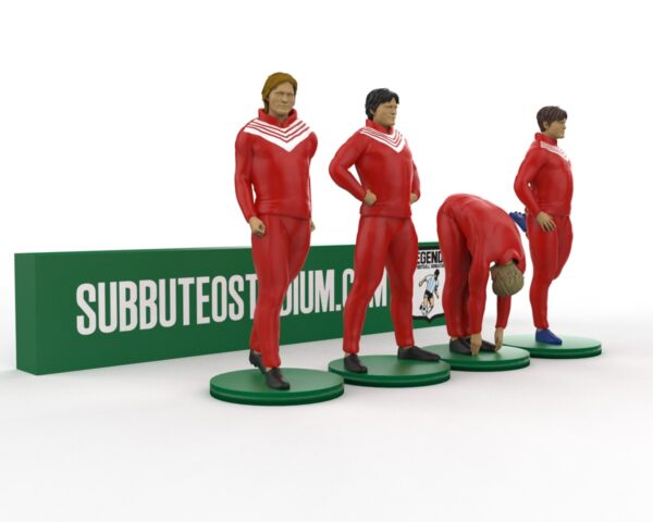 Reserve players warming up – Hand-Painted Subbuteo Accessory (Set of 4) - Image 2