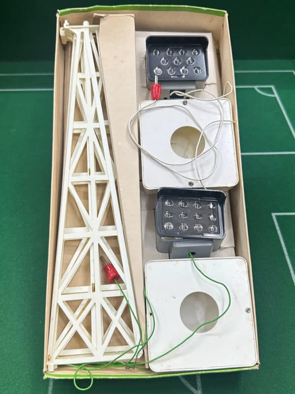- Floodlights C101 / set A / two pylons - Image 2