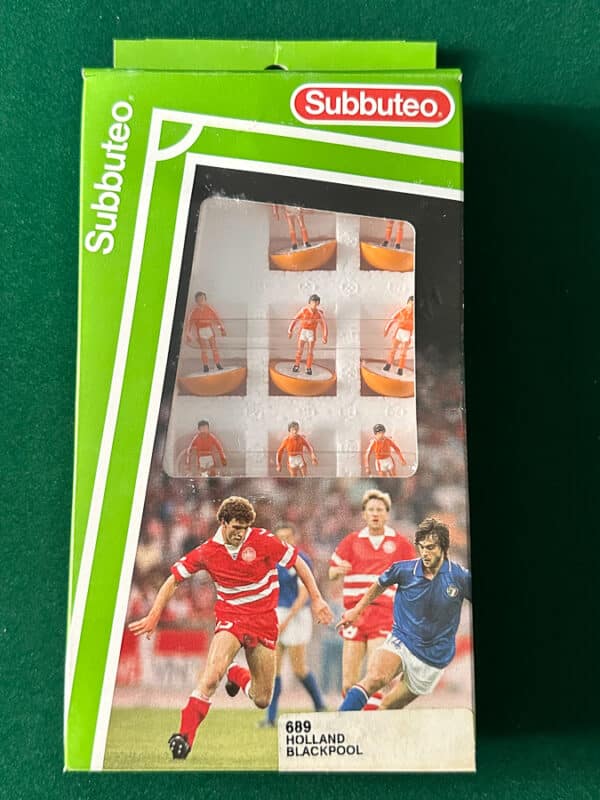 Holland / Blackpool SUBBUTEO LW Ref. 689