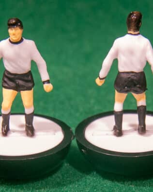 West Germany World Cup 1966 - Team + 2 substitutes and spare keeper (SAME KIT OF THE RODDED KEEPER) in SUBBUTEO REPLICA GREEN BOX from the 70s