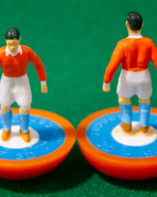 Dutch East Indies World Cup 1938 - Team in COLORED REPLICA SUBBUTEO BOX (on the cover name, figure and logo of the contained team)