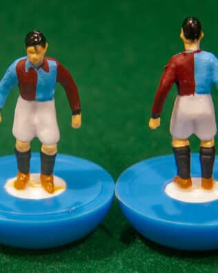 Notts County 1888 - Team in REPLICA COLORED BOX (name, logo and figure of the team on the cover)