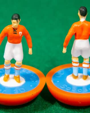 Netherlands World Cup 1938 - Team in SUBBUTEO REPLICA GREEN BOX from the 70s