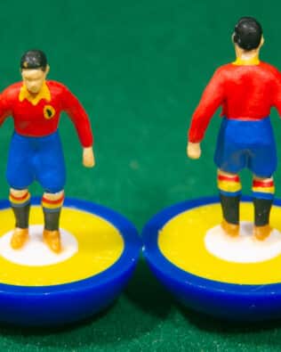 Romania World Cup 1938 - Team + 2 substitutes and spare keeper (SAME KIT OF THE RODDED KEEPER) in SUBBUTEO REPLICA GREEN BOX from the 70s