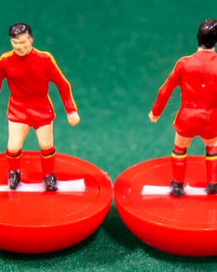Belgium World Cup 1990 - Team + 2 substitutes and spare keeper (SAME KIT OF THE RODDED KEEPER) in SUBBUTEO REPLICA GREEN BOX from the 70s