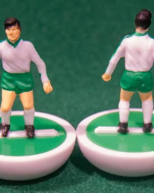 Bulgaria World Cup 1994 - Team + 2 substitutes and spare keeper (SAME KIT OF THE RODDED KEEPER) in Soccer3D BOX