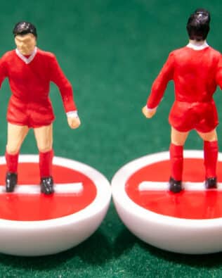 South Korea World Cup 1986 - Team + 2 substitutes and spare keeper (SAME KIT OF THE RODDED KEEPER) in COLORED REPLICA SUBBUTEO BOX (on the cover name, figure and logo of the contained team)