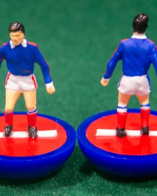 France World Cup 1982 - Team + 2 substitutes and spare keeper (SAME KIT OF THE RODDED KEEPER) in SUBBUTEO REPLICA GREEN BOX from the 70s