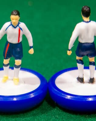 England World Cup 2002 - Team + 2 substitutes and spare keeper (SAME KIT OF THE RODDED KEEPER) in SUBBUTEO REPLICA GREEN BOX from the 70s