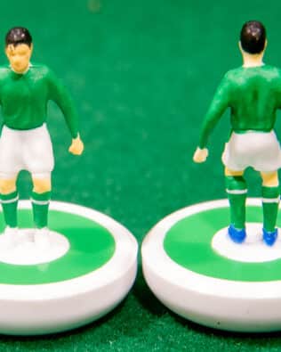 Ireland World Cup 2002 - Team + 2 substitutes and spare keeper (SAME KIT OF THE RODDED KEEPER) in Soccer3D BOX