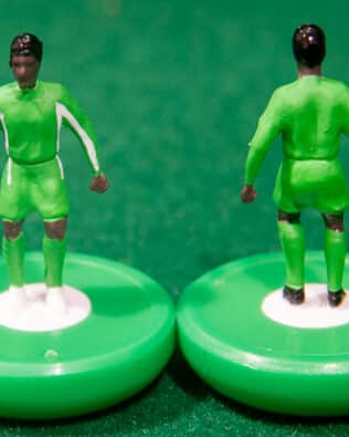 Nigeria World Cup 2002 - Team + 2 substitutes and spare keeper (SAME KIT OF THE RODDED KEEPER) in SUBBUTEO REPLICA GREEN BOX from the 70s