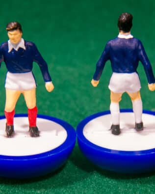 Scotland World Cup 1978 - Team + 2 substitutes and spare keeper (SAME KIT OF THE RODDED KEEPER) in SUBBUTEO REPLICA GREEN BOX from the 70s
