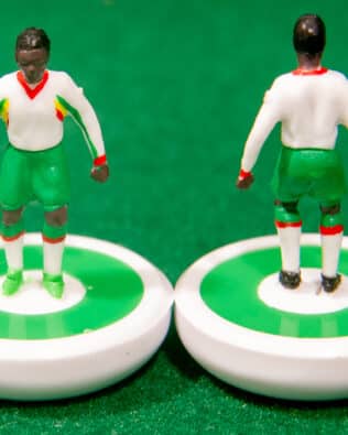 Senegal World Cup 2002 - Team in COLORED REPLICA SUBBUTEO BOX (on the cover name, figure and logo of the contained team)