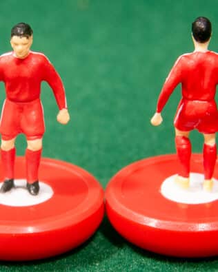 Turkey World Cup 2002 - Team + 2 substitutes and spare keeper (SAME KIT OF THE RODDED KEEPER) in COLORED REPLICA SUBBUTEO BOX (on the cover name, figure and logo of the contained team)