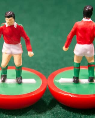 Hungary World Cup 1986 - Team + 2 substitutes and spare keeper (SAME KIT OF THE RODDED KEEPER) in COLORED REPLICA SUBBUTEO BOX (on the cover name, figure and logo of the contained team)